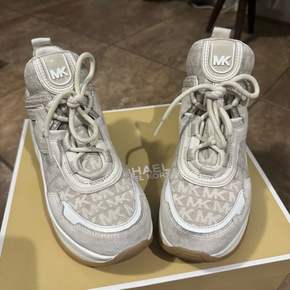 Michael Kors Olympia Trainer Sneakers - Picture 4 of 13